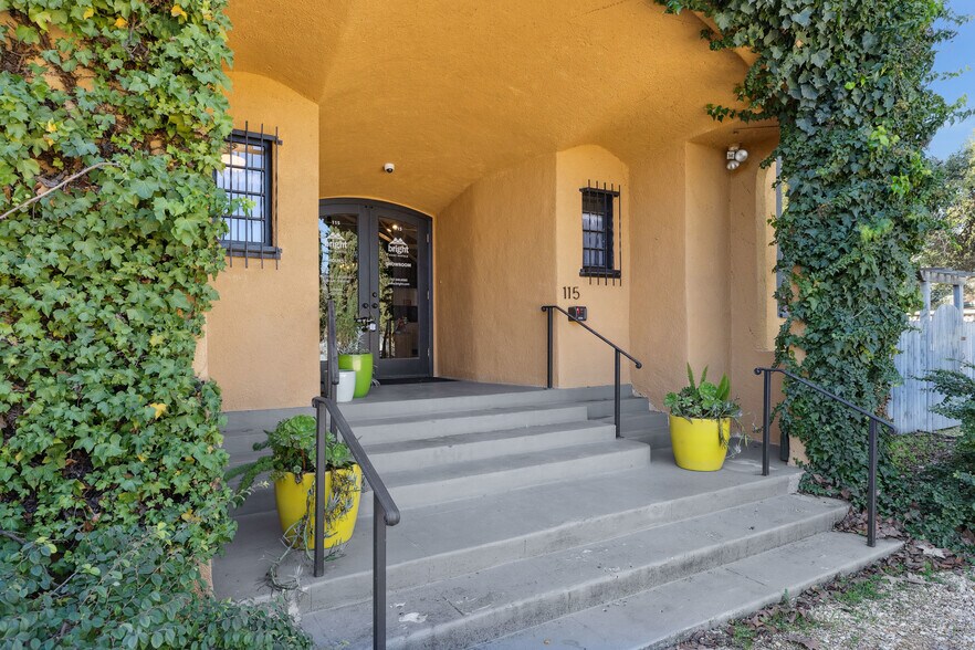More Photos Of 115 Main St, Saint Helena Freestanding For Sale