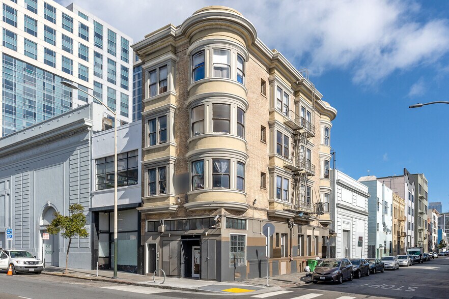 More Photos Of 135-139 8th St, San Francisco Apartments For Sale