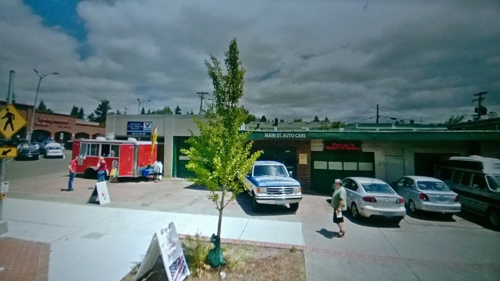 More Photos Of 2425 Main St, Vancouver Storefront Retail Office For Lease