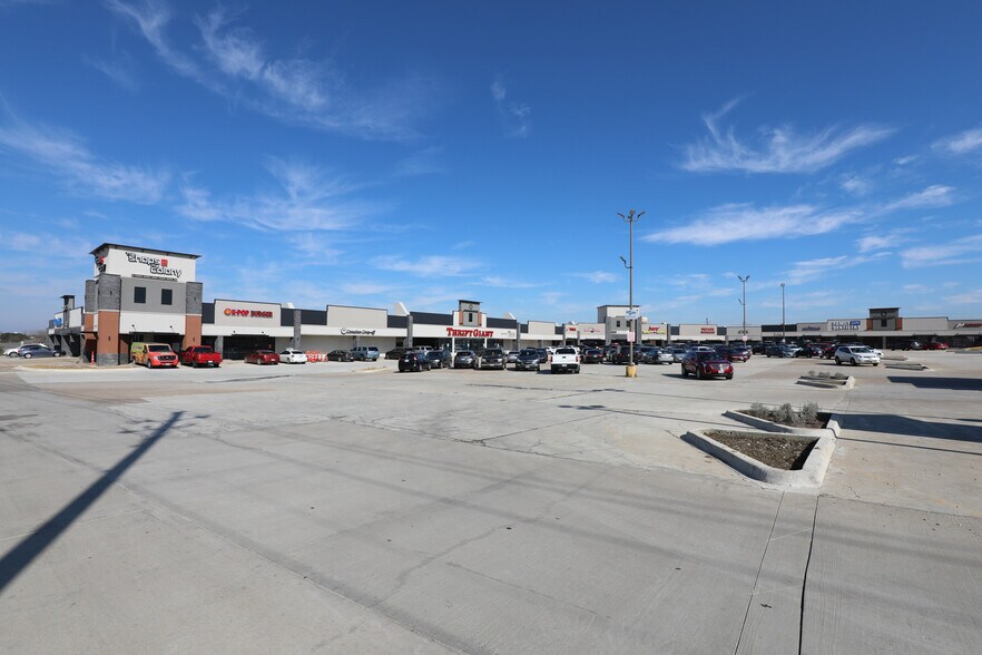 More Photos Of 5000 Main St, The Colony Unknown For Lease