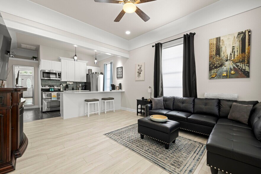 More Photos Of 2526 W Union St, Tampa Multifamily For Sale