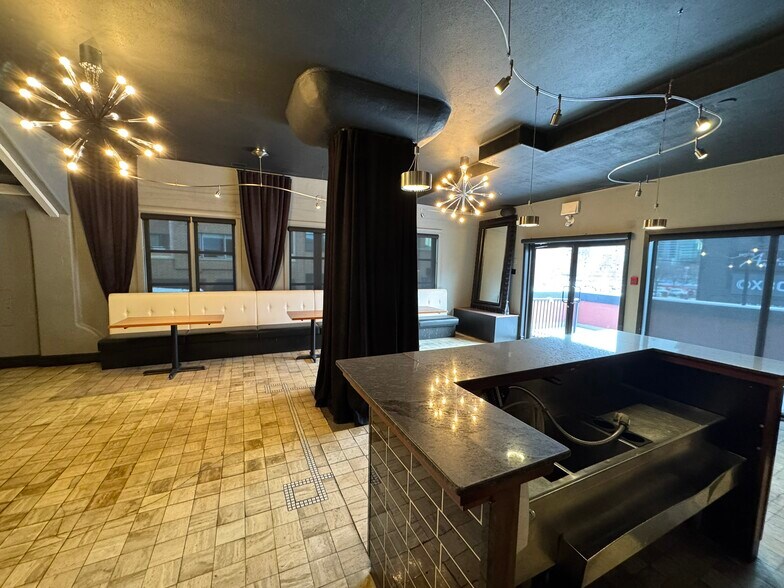 More Photos Of 1125 Kensington Rd NW, Calgary Storefront Retail Office For Sale