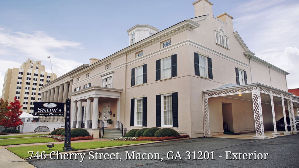 More Photos Of 746 Cherry St, Macon-Bibb Religious Facility For Sale