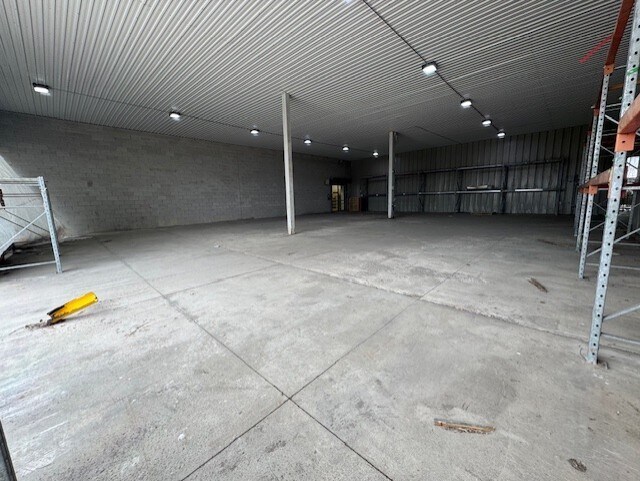 More Photos Of 2954 Ontario St, Perth East Freestanding For Lease