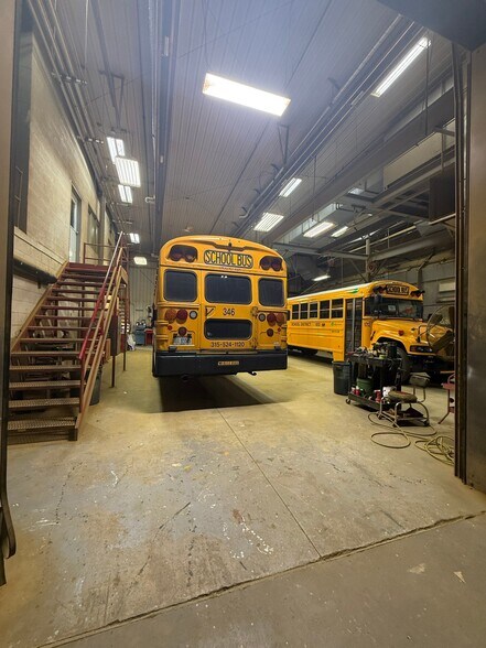 More Photos Of 7770 Lakeport rd, Chittenango Industrial For Lease