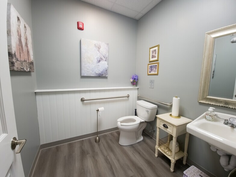 More Photos Of 770 Broadway, Raynham Storefront Retail Office For Lease