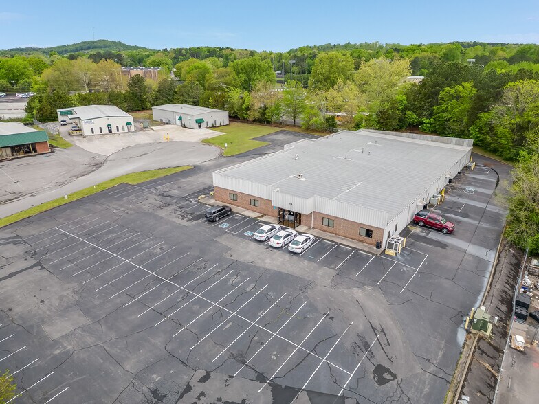 More Photos Of 950 Starvue Dr NW, Cleveland Office For Sale