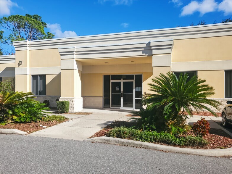 More Photos Of 7320 E Fletcher Ave, Tampa Coworking Space