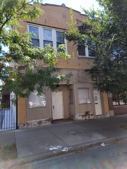 More Photos Of 3265 W Armitage Ave, Chicago Office Residential For Sale