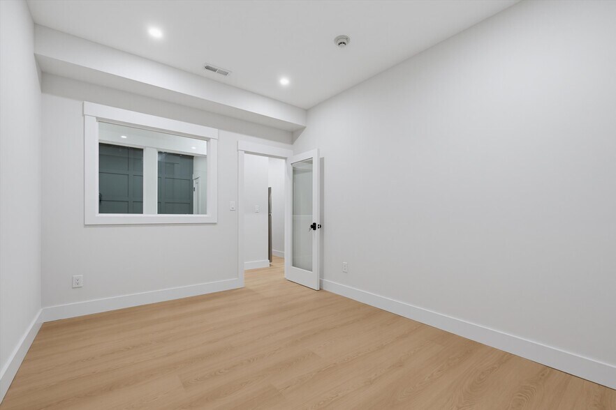 More Photos Of 572 Route 6, Mahopac Medical For Lease
