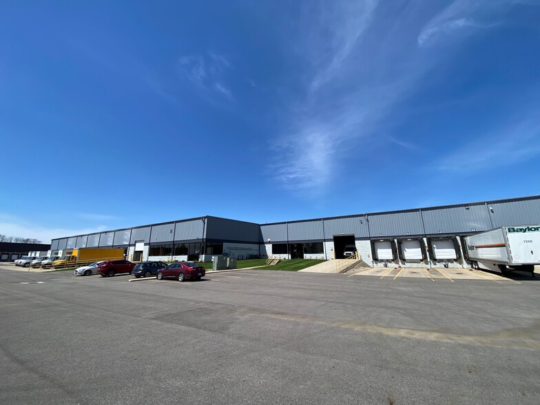 Primary Photo Of 1711-1715 Georgesville Rd, Columbus Warehouse For Lease