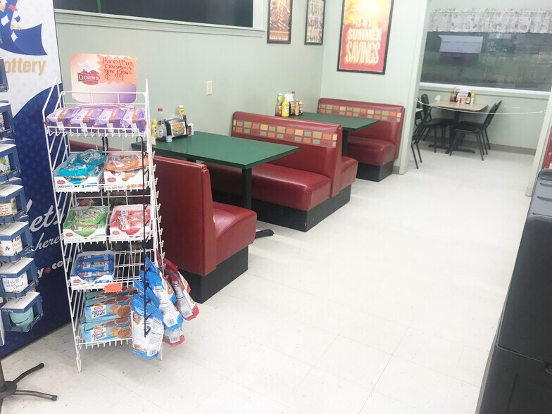 More Photos Of 25817 State Hwy 64, Pittsburg Supermarket For Sale