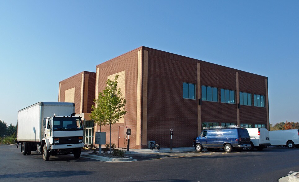 Primary Photo Of 795 Ela Rd, Lake Zurich Office For Lease