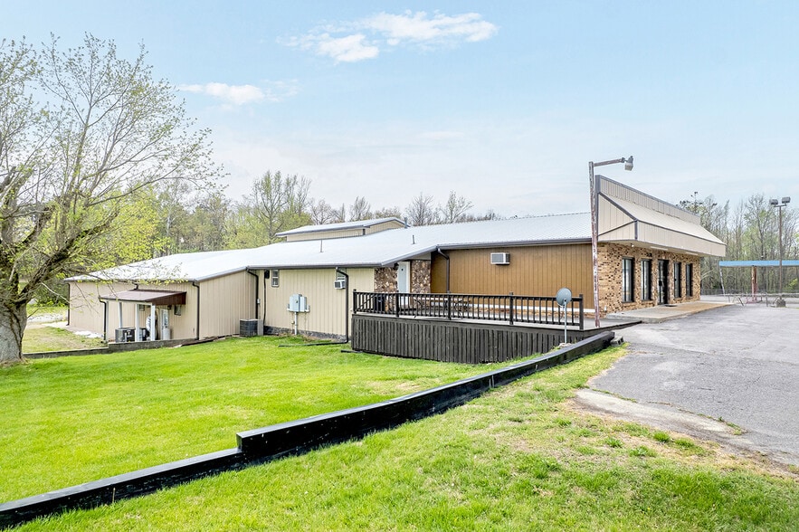 Primary Photo Of 5128 Highway 100, Lyles Freestanding For Sale