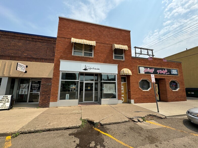 More Photos Of 112 NW 2nd Ave, Mandan Storefront Retail Residential For Sale