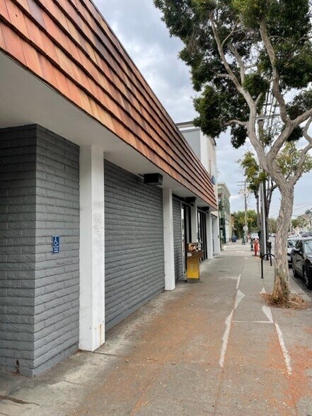 More Photos Of 1526 Webster St, Alameda Health Club For Sale