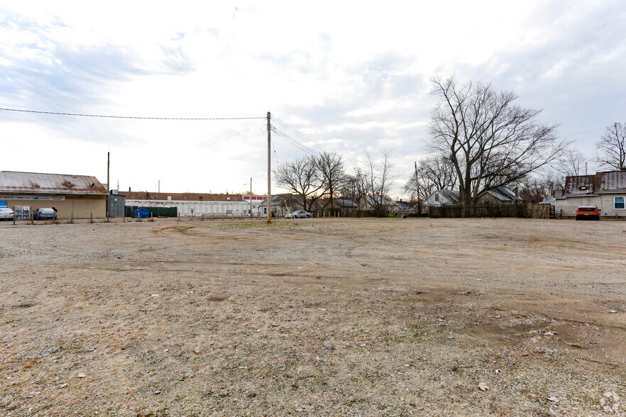 Primary Photo Of 600 E Kalamazoo St, Lansing Land For Sale