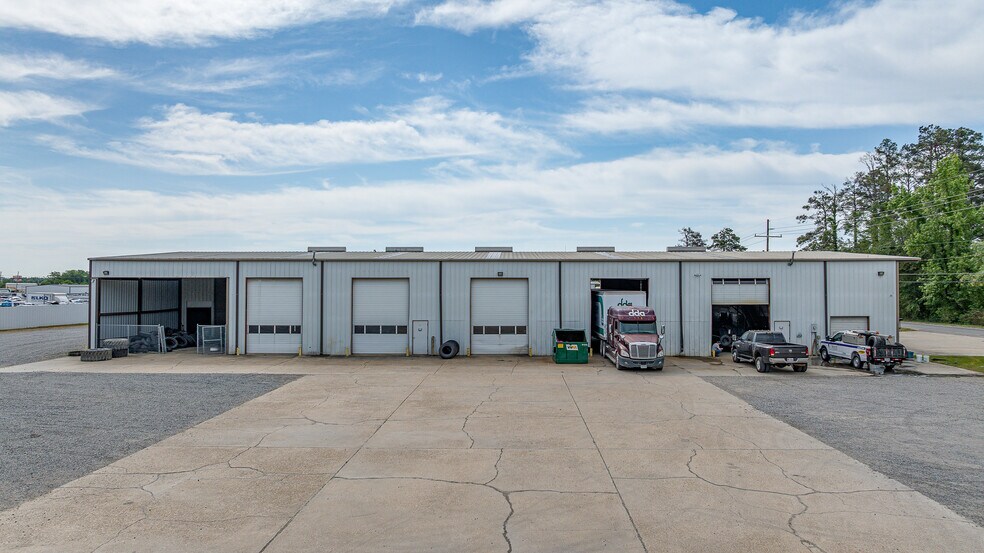 More Photos Of 1900 Old Natchitoches Rd, West Monroe Industrial For Sale