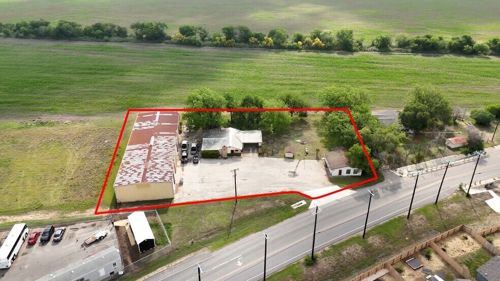 More Photos Of 11722 Fischer Rd, Von Ormy Industrial For Sale