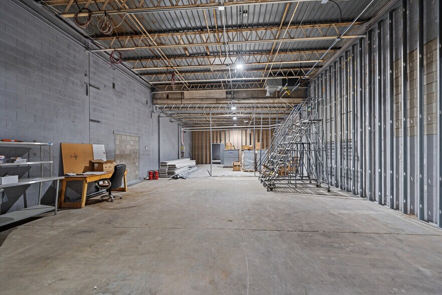 More Photos Of 12843-12851 Artesian St, Detroit Warehouse For Sale