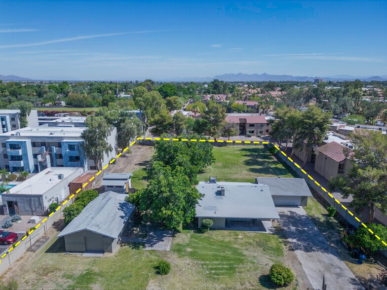 More Photos Of 958 W Main St, Mesa Flex For Lease