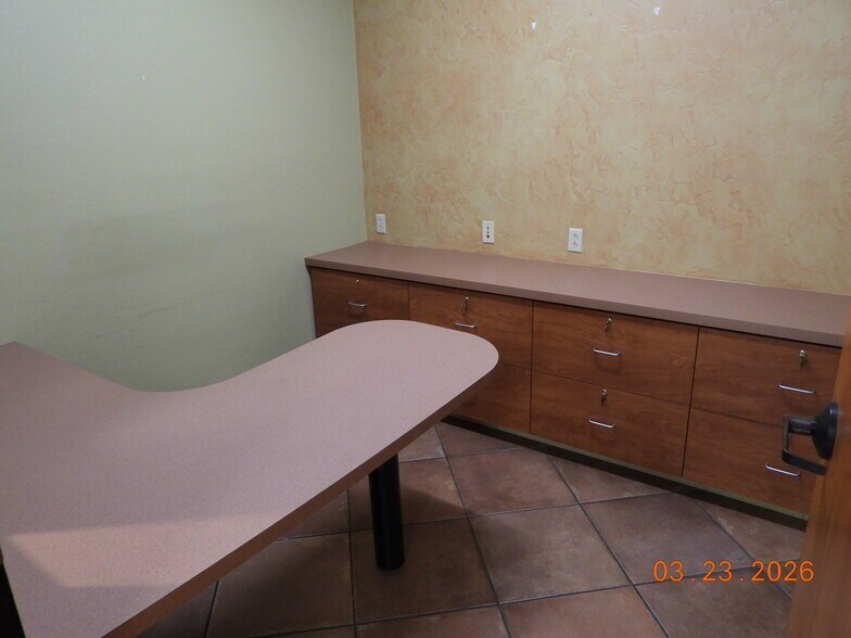 More Photos Of 4526-4532 E Camp Lowell Dr, Tucson Office For Sale