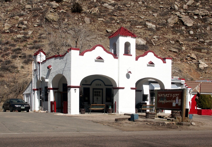 Primary Photo Of 103 Bear Creek Ave, Morrison Restaurant For Sale