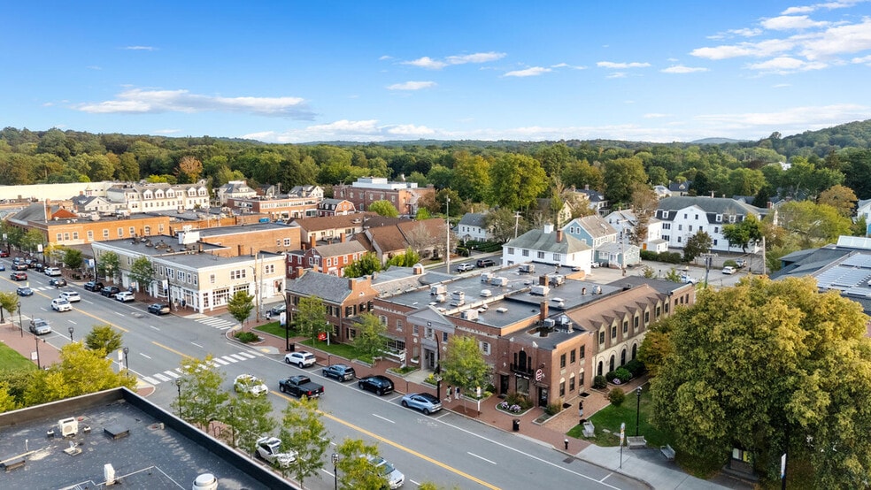 More Photos Of 1842-1844 Massachusetts Ave, Lexington Office Residential For Lease