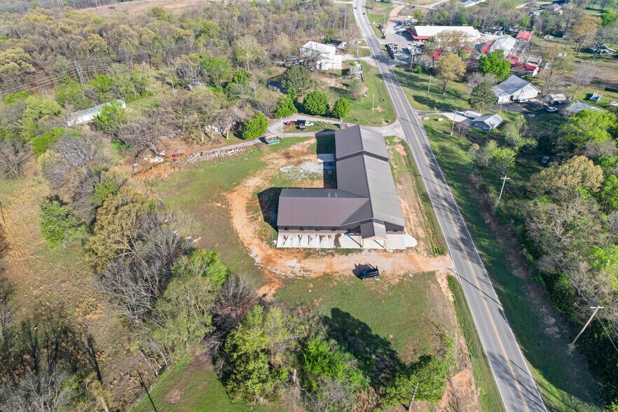 More Photos Of 1411 N 3rd St, Langley Warehouse For Sale