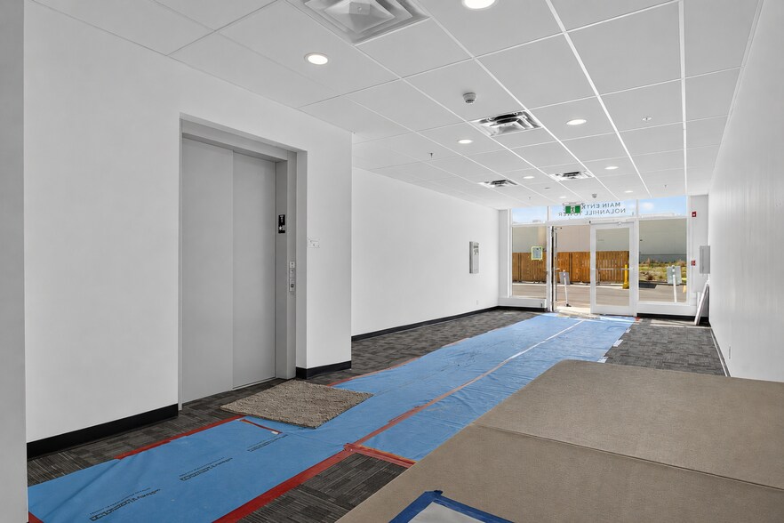 More Photos Of 198 Nolanridge Cres NW, Calgary Office For Sale