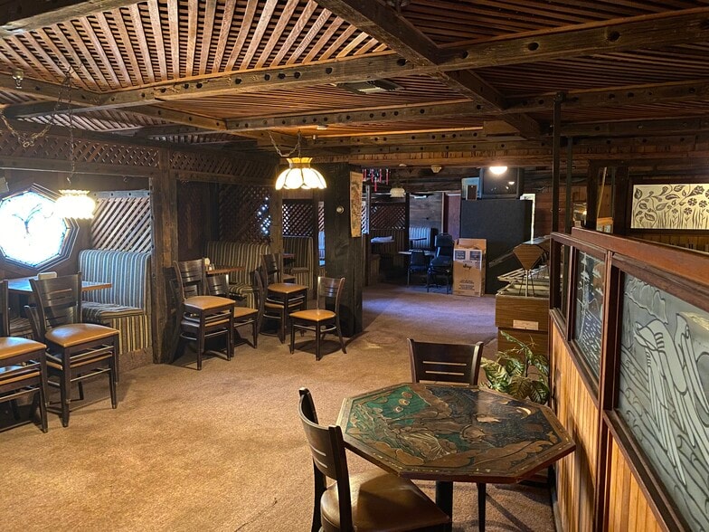 More Photos Of 621 S Brawley Ave, Brawley Restaurant For Sale