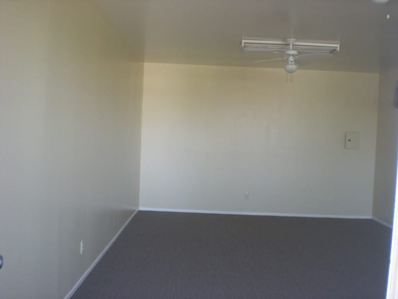 Primary Photo Of 415 W Valley Blvd, Colton Storefront Retail Office For Lease