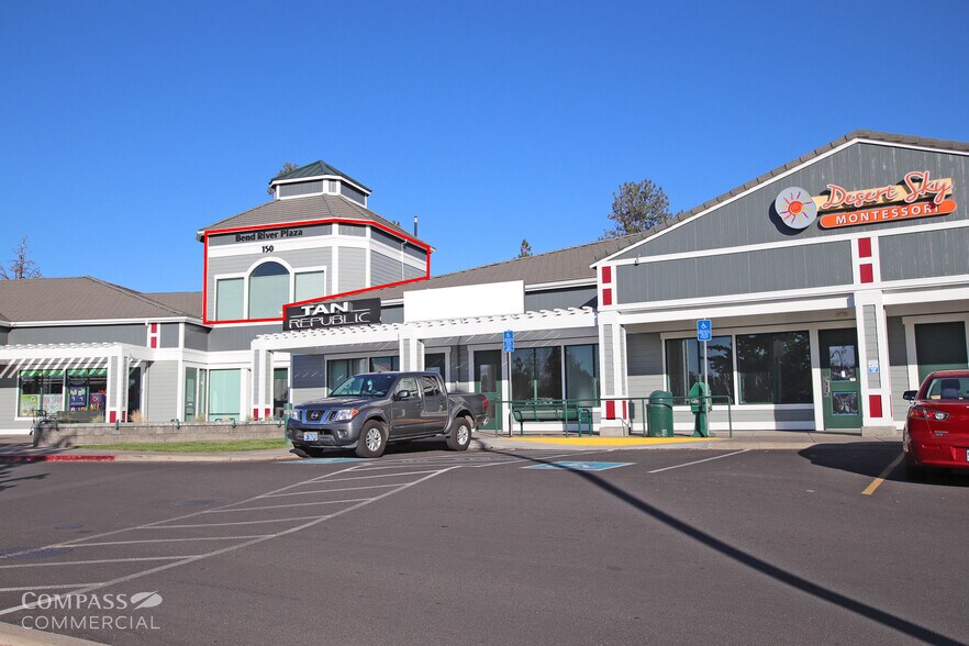 Primary Photo Of 100-108 NE Bend River Mall Dr, Bend Storefront Retail Office For Lease