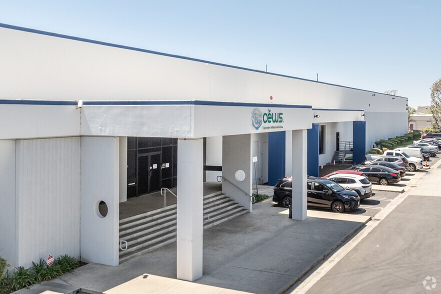 Primary Photo Of 331-333 Cliffwood Park St, Brea Manufacturing For Lease