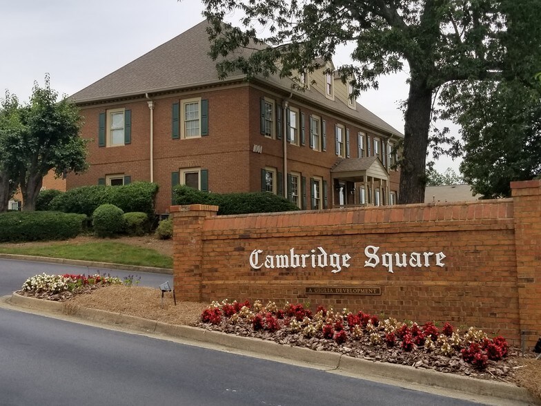 More Photos Of 1070 Cambridge Sq, Alpharetta Office For Sale
