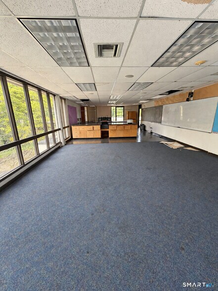 More Photos Of 51 Gabb Rd, Bloomfield Schools For Sale