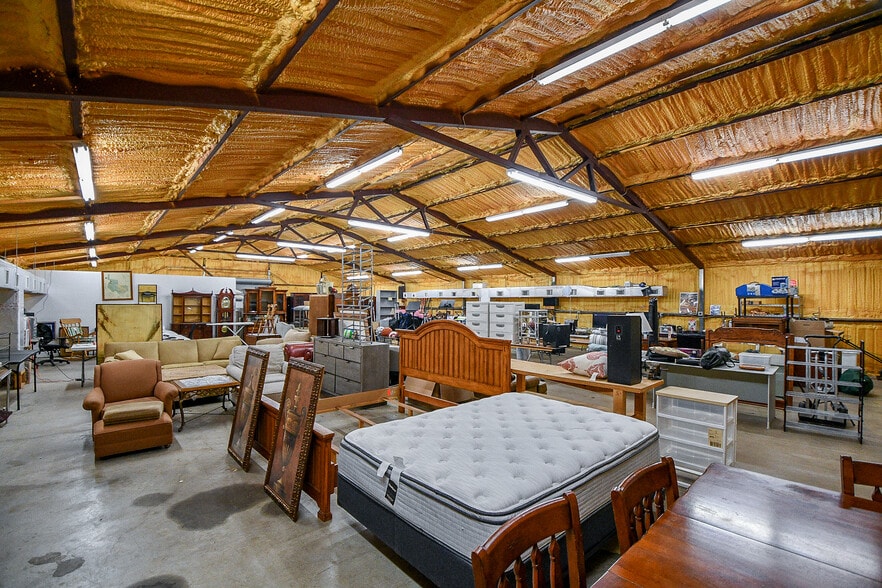 More Photos Of 2206 Hartwick Rd, Houston Contractor Storage Yard For Sale