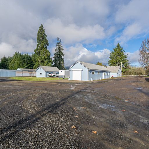 More Photos Of 720 NE Granger Ave, Corvallis Manufacturing For Lease