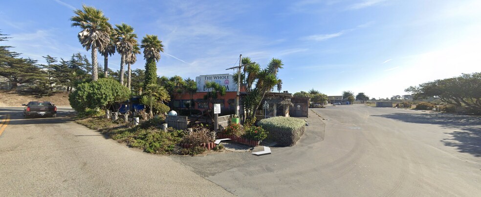More Photos Of 7902 1, Moss Landing Restaurant For Lease