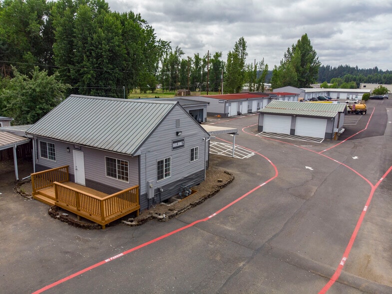 More Photos Of 3630 Boone Rd SE, Salem Warehouse For Lease