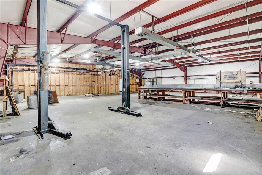 More Photos Of 101 Dunn St, Four Oaks Freestanding For Sale