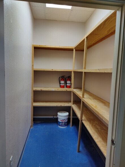 More Photos Of 2704 E Griffin Pkwy, Mission Storefront Retail Office For Lease