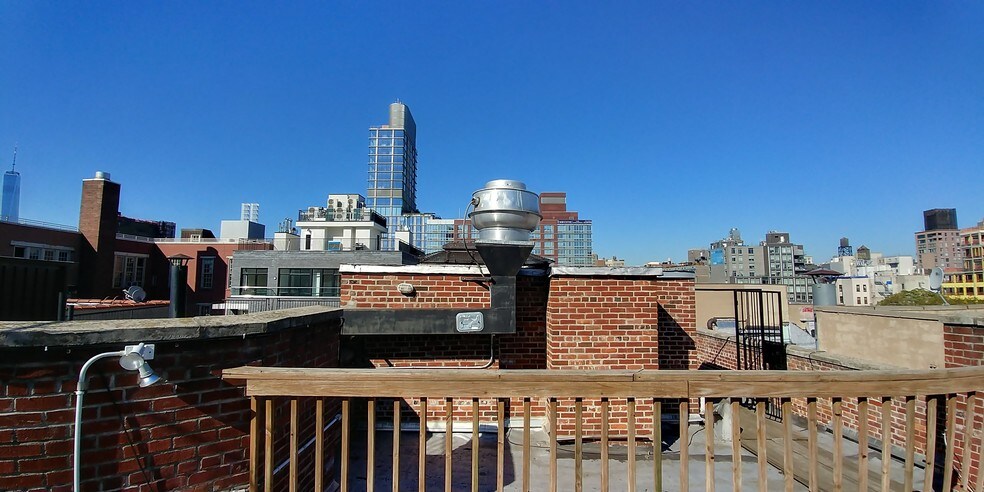 More Photos Of 245 Eldridge St, New York Apartments For Lease