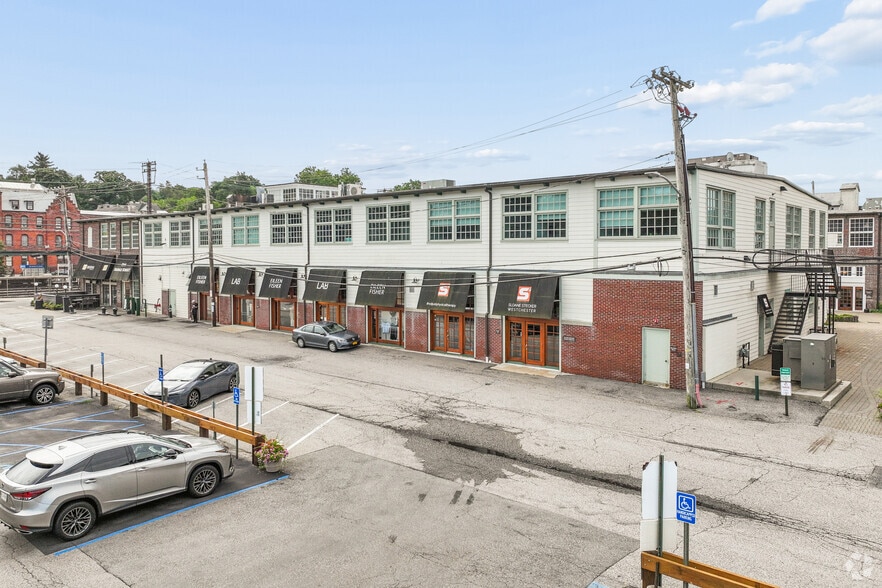 More Photos Of 1 Bridge St, Irvington Office For Lease