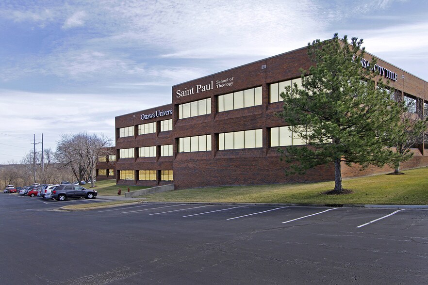 More Photos Of 4370 W 109th St, Overland Park Office For Lease