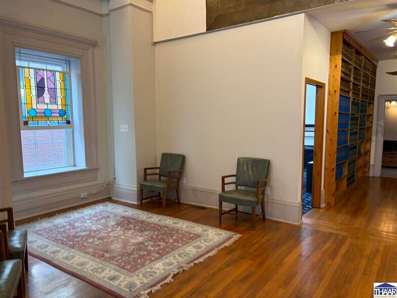 More Photos Of 219 Ohio St, Terre Haute Office For Sale