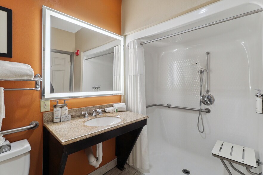 More Photos Of 372 Voters Rd, Slidell Hotel For Sale