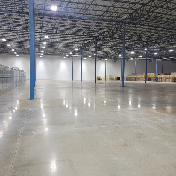 More Photos Of 6797 Fronius Dr, Portage Warehouse For Lease