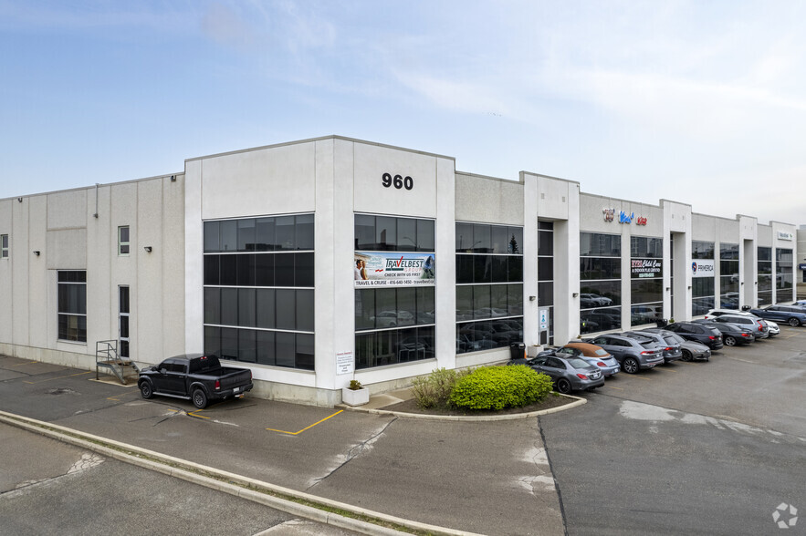 Primary Photo Of 960 Edgeley Blvd, Vaughan Warehouse For Lease