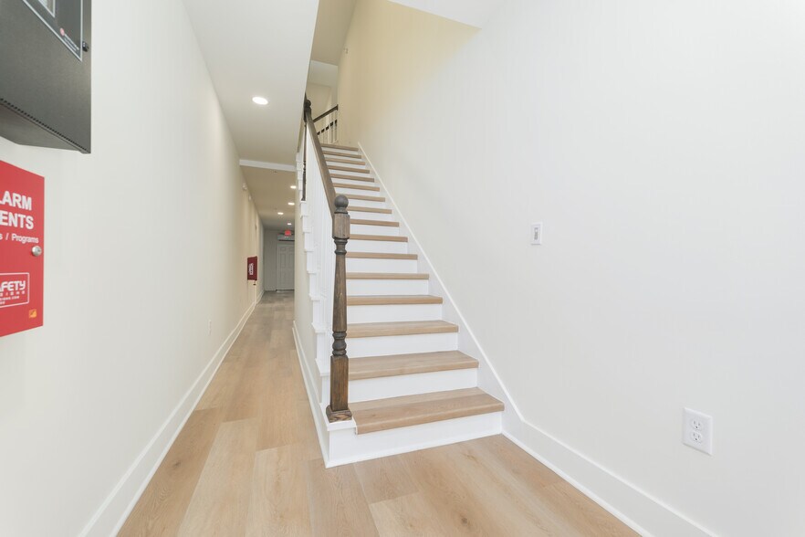 More Photos Of 1628 Walnut St, Jacksonville Multifamily For Sale